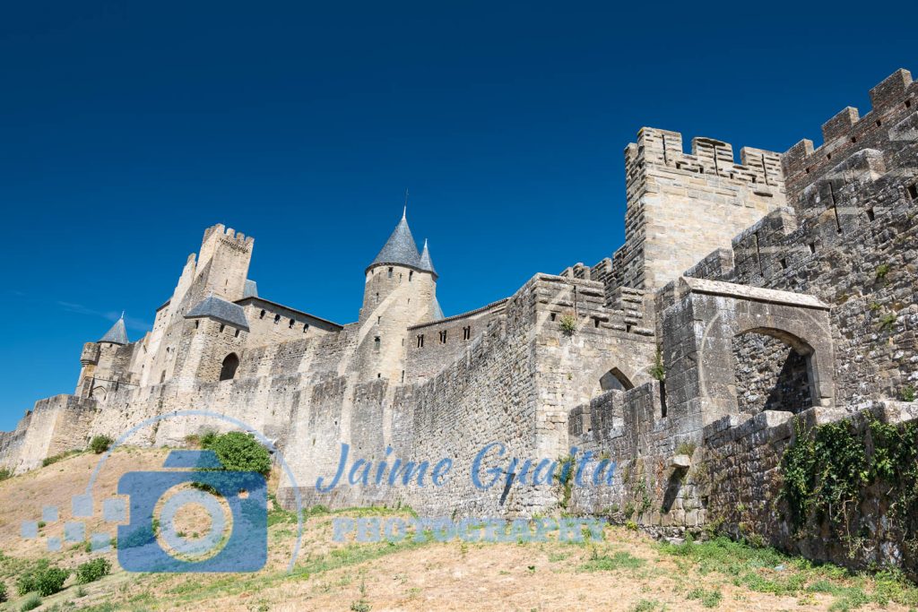 LA PPORTE D´AUDE EN CARCASSONNE